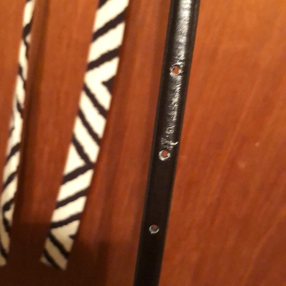 Donna Morgan Zig Zag Dress - Picture 7 of 7